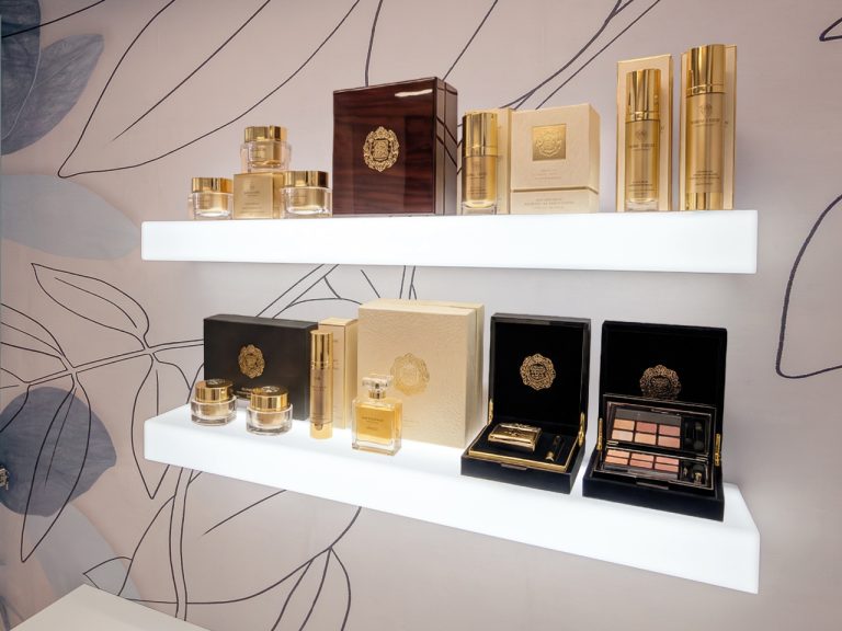 Pharmacy Display Accessories, Illuminated Shelves, Pharmacy Furniture, Sartoretto Verna